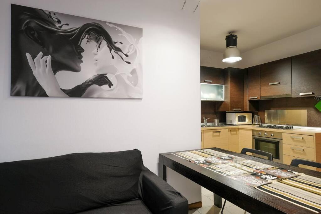 Apartment Intero Alloggio: *